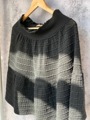 Azzedine Alaia Alaïa Paris Black Textured Knit Flared Skirt Women's Size 36 - Image 1 of 4