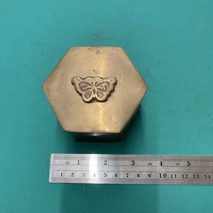 Vintage Schmetterling Messing Schmuckschatulle mit Klappdeckel Made in India 3 1/2" - Bild 1 von 8