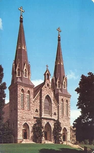 St Thomas Parish Church & Student Chapel Villanova University Penn Postcard - Picture 1 of 2