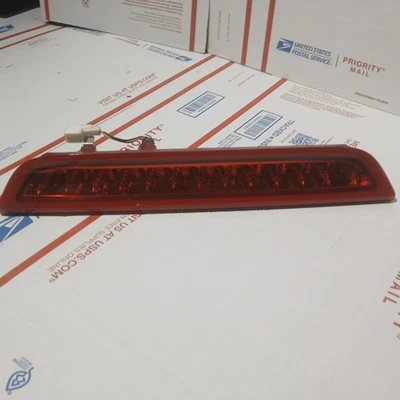 🔥2006-2014 KIA SEDONA MONTAJE ALTO TERCERA LUZ DE FRENO LUZ TRASERA LUZ DE FRENO LED Foto 1 de 4