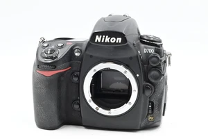 Nikon D700 12.1MP Digital SLR Camera Body [Parts/Repair] #337 - Picture 1 of 6