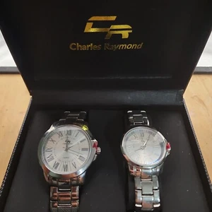 Charles Raymond His & Her's Designer Gold Tone Matching Wristwatch Watch Set - Picture 1 of 5