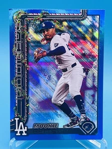 2025 Topps Holiday Mookie Betts Blue Foil Glitter Holiday Parallel Dodgers Mint - Picture 1 of 3