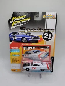 Johnny Lightning White Lightning Spoilers 1970 Dodge Dart Swinger White-Hot - Picture 1 of 5