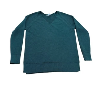Athleta Hanover Refined V-Neck Sweater Fine Merino Wool Hunter Green Size medium - Picture 1 of 8