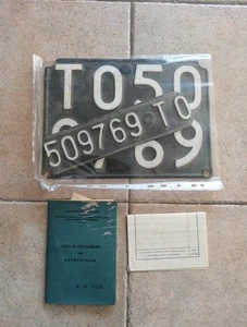 Libretto Circolazione Con Targhe Fiat 1300 Anno 1963 USO COLLEZIONISTICO  - Foto 1 di 1