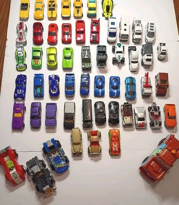 Lote 40+ Matchbox Hot Wheels e Mix de Carro de Brinquedo Sem Marca Excelente Estado Usado - Imagem 1 de 4