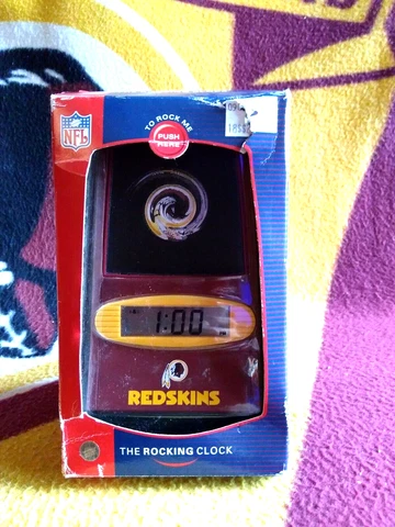 Washington Redskins Digital Rocking Alarm Clock with Holographic Emblem Cover