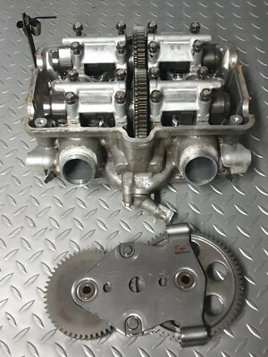 Honda VFR 750F RC36 1994 - 1997 Front Cylinder Head with Camshafts & Drive Gears - Image 1 of 4