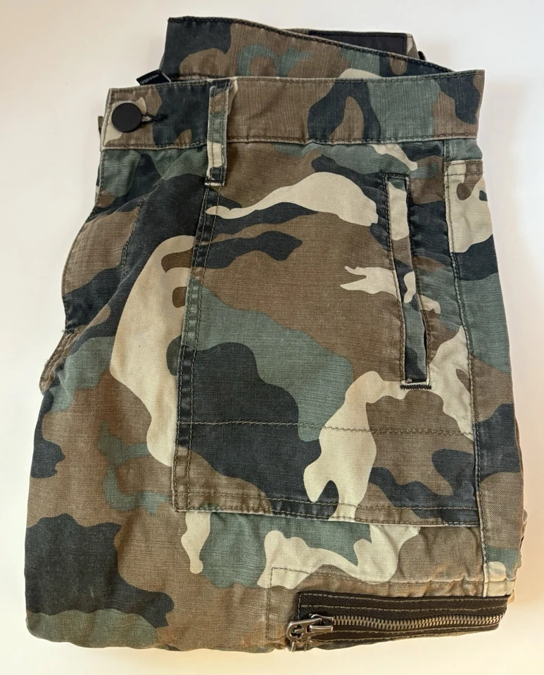 Pinturas camufladas True Religion para hombre talla 34 Foto 1 de 1