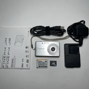 Fujifilm FinePix J10 8.2MP Digital Camera Tested Boxed + Charger, Battery, Guide - Picture 1 of 20