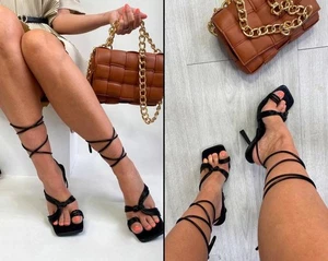 iKrush Schnür-Heels Fesselriemchen Peeptoe Riemchen Schnürung High Heel - Bild 1 von 14