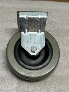 BANCO DE MUEBLES RUEDA GIRATORIA CARRO 100mm 4 PERNOS ORIFICIO PLACA RUEDAS - Imagen 1 de 4