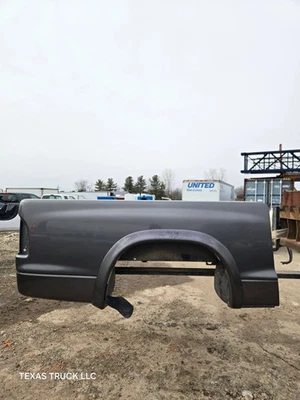 1997-2004 Dodge Dakota 2nd Gen 6' Short / Long / Mid size Bed - Image 1 of 4