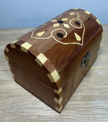 Thuya Wood Domed Marquetry Box Trinket Jewellery Treasure Chest Hand Made Inlaid - Image 1 of 4