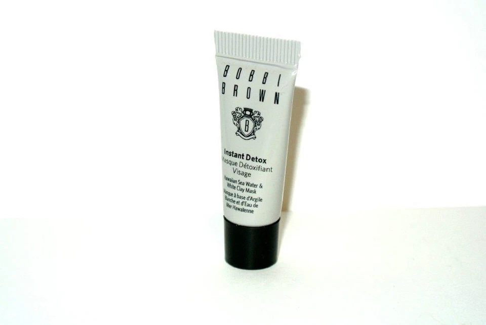 Máscara de agua de mar hawaiana y arcilla blanca Bobbi Brown Instant Detox probar 0,10 fl. oz. Foto 1 de 1