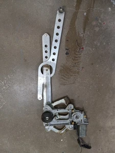 88-94 Silverado Sierra Power Window Regulator RH Front OEM 22062808 💥 TESTED - Picture 1 of 10