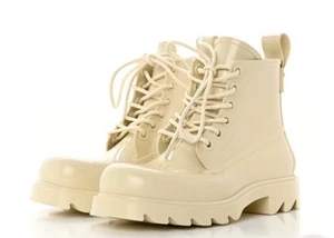 Neu Bottega Veneta cremefarbene glänzende Gummi-Stiefeletten Größe 10 - Bild 1 von 9