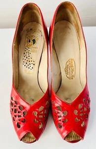 VTG 40'S-50'S PEACOCK SHOES RED CUT OUT LEATHER PEEP TOE PUMPS HEELS*6.5 N - Picture 1 of 8