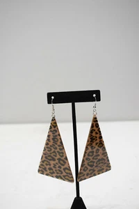 Pendientes con estampado de animales de leopardo iridiscente - Imagen 1 de 2