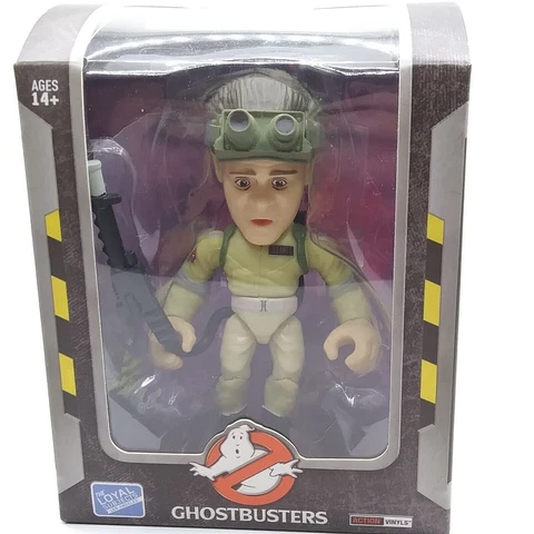 The Loyal Subjects Ghostbusters Ray Stantz Action Vinyl Figure 3" Cover