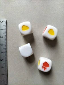 4 x DES DICES /ORCQUEST WARPATH M813 - Picture 1 of 1