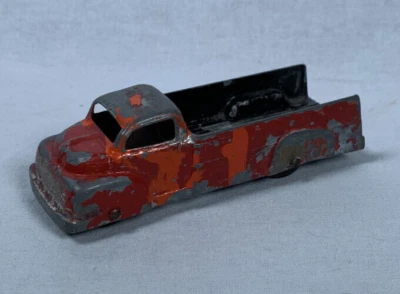 Camioneta pickup Tootsie Toy Diecast de colección de los años 50 roja de metal EE. UU. Foto 1 de 4