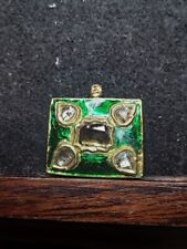 Kundan Diamond and green enamel pendant in 20-22k gold