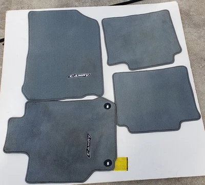 4 PC SET GRAY CAMRY CARPET FLOOR MATS, GENUINE TOYOTA 2015-2017, PT208-03150 - Image 1 of 4