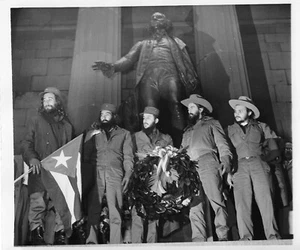 1959 Vintage Cuba Camilo Cienfuegos Rebel Leader "TOURISM" NYC Photo Glossy 7x9 - Picture 1 of 6
