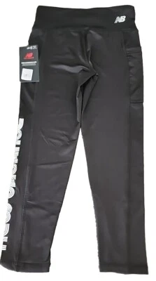 NEW BALANCE ~ Legging pequeño (7/8) ~ Negro con logotipo de lámina ~ Bolsillo ~ Poliéster/Spandex Foto 1 de 4