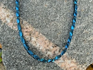 100% Magnetic Bracelet Hematite Anklet Necklace Electric Blue 1 row USA - Picture 1 of 4