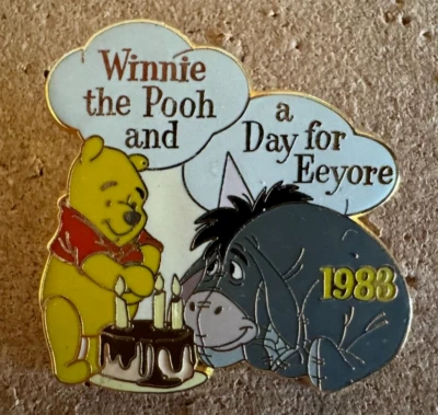 2001 - Winnie the Pooh and a Day for EEYORE 1983 - Disney PIN #21 - Disneyland Foto 1 de 3