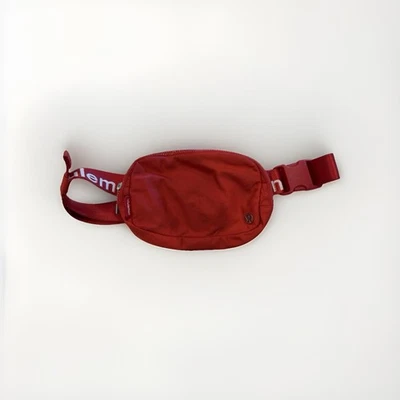 Bolso Bandolera Lululemon Everywhere | Bolso Cinturón Empleado  Foto 1 de 4