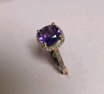 Anillo de oro rosa de 14 quilates con halo de diamantes 0,25 quilates T.W... Talla 7. 3,3 gramos. Foto 1 de 4