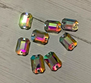 Perlina 18mm CLEAR AB rettangolare cucito su punto GIOIELLO GEM vetro STRASS cristallo - Foto 1 di 2