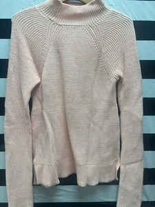 NWOT Women "GAP" peach colored pullover sweater. Size Med. - Picture 1 of 2