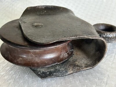 Ancienne Grosse Poulie Bois Et Fer XIX - Photo 1/4