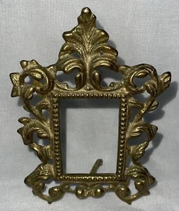 VTG Ornate Gold Metal Picture Frame Rococo Kickstand Table Top 6.5” No Glass - Picture 1 of 7