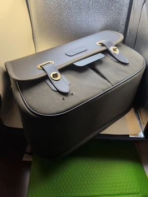 Alforja de algodón encerado Triumph Bonneville Bobber & Speedmaster, negra, derecha - A9518292 Foto 1 de 4