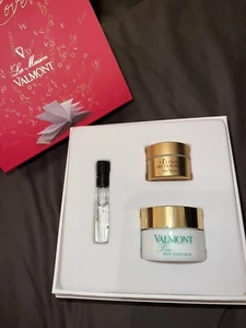 La Maison Valmont notes of love prime renewing pack - Picture 1 of 6