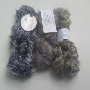 Mixed Lot 'Fur' (Prism 'Surf+Plumette', Rozetti'Wicked') 260yds total, (8.4 ozs) - Picture 1 of 2
