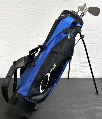 Set Of Junior Golf Clubs La Jolla Oversize Iron Set With 5/7 Wood/ Putter/ Bag - Image 1 of 4