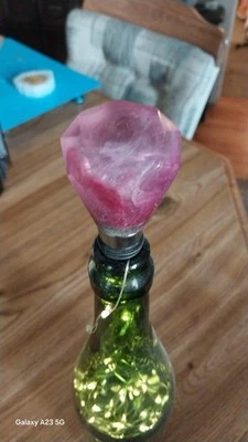 Exclusivo, NOVO, Único Rolha de Garrafa de Vinho/Cortiça Feita com Resina Acrílica - Imagem 1 de 4