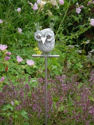 Edelstahl Gartendeko Eule Mia Gartenstecker aus Edelstahl und Granit Steinvogel - Bild 1 von 2