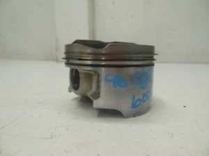 BB88 Honda CBR 600 F3 Super Sport 1996 Piston 13101-MAL-600 13101-MAl-A00 B - Picture 1 of 4