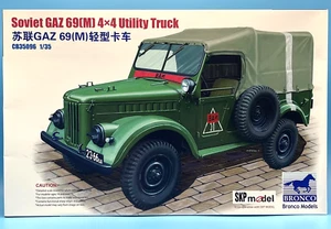 BRONCO 1/35 CB35096 Soviet GAZ 69(M) 4X4 Utility Truck Brand New Kit - Foto 1 di 2