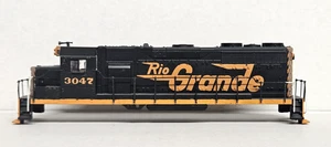 HO Scale Rio Grande GP35 Diesel Locomotive Shell w/Handrails D&RGW 3047 Athearn? - Picture 1 of 6