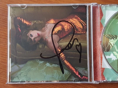 Taylor Swift CD The Life of A Showgirl Signierte Edition Original + VIP Konfetti - Bild 1 von 3