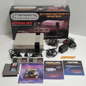 Nintendo NES Action Set Konsole Originalverpackt mit Gun Controller 1 Spiel Getestet - Bild 1 von 24
